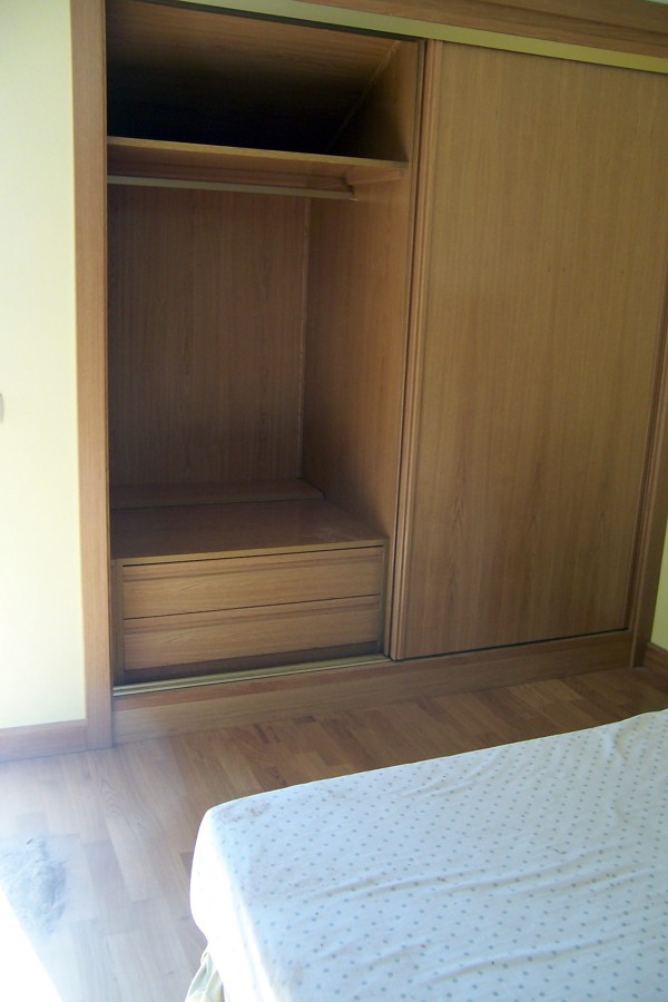 Revestimiento interior de armario