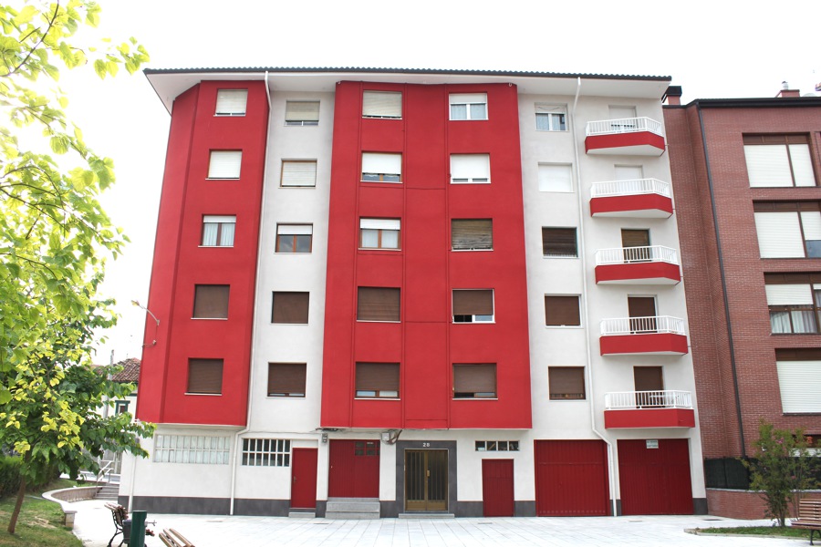 REVESTIMIENTO TERMICO FACHADA - J