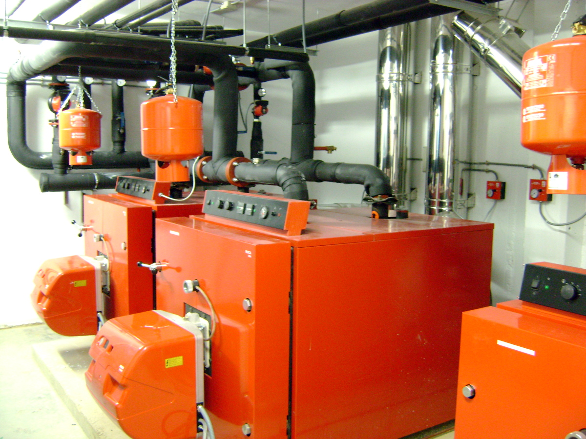 Sala Calderas Comunitaria