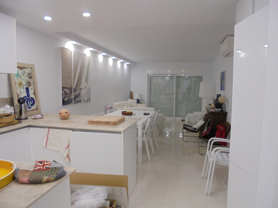 Viviendo en el Nuevo Espacio Acabado Comedor y Cocina