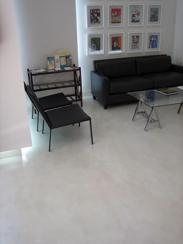 sala de espera blanco roto