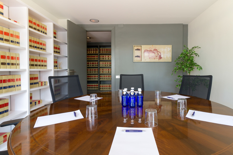 Sala 1 | Salas de Reuniones | by Carmela Cebrián