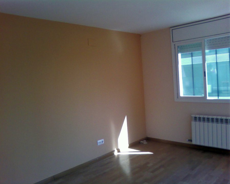 salon comedor pintado en beige