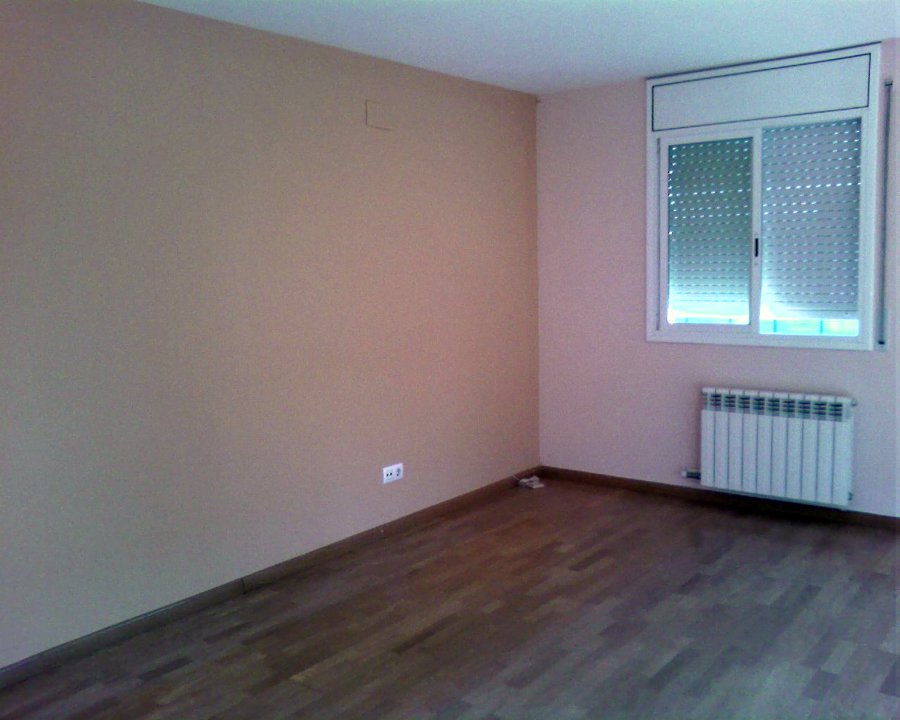 salon comedor pintado en beige