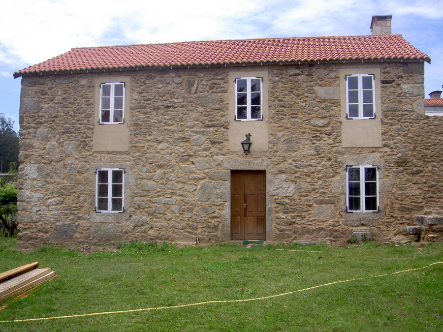 Saneamiento de paredes.