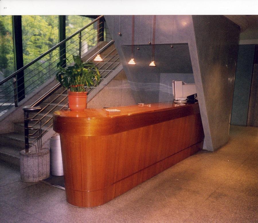 Mostrador recepción 