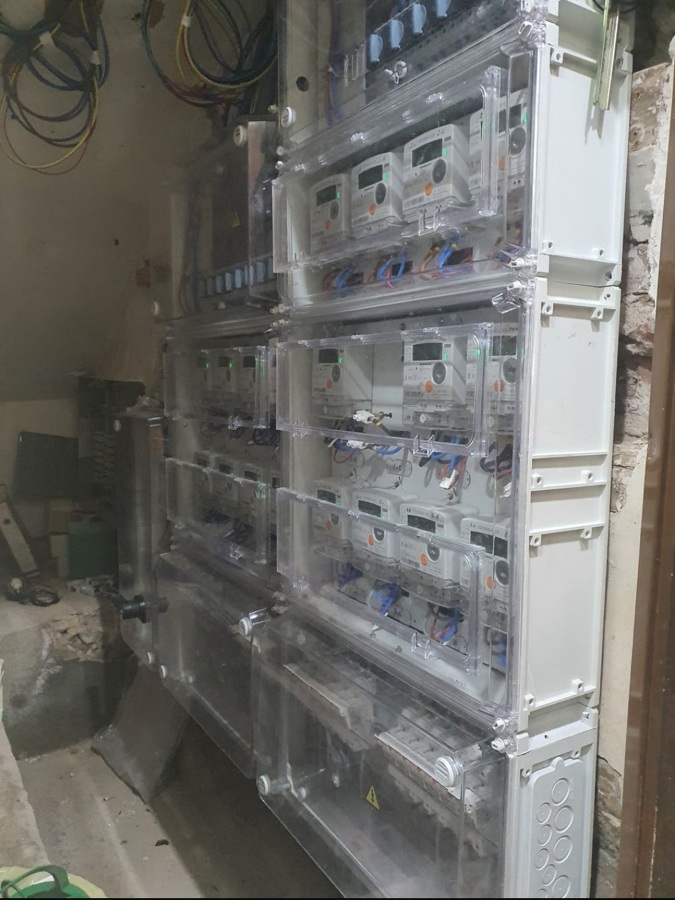Finalizacion de montaje armarios en comunidad de vecinos