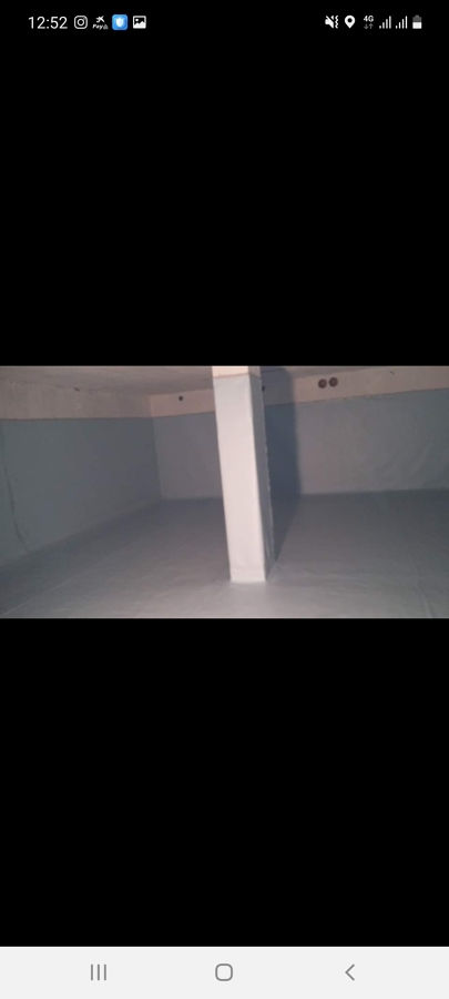 Pilar en el medio cuidado los parches