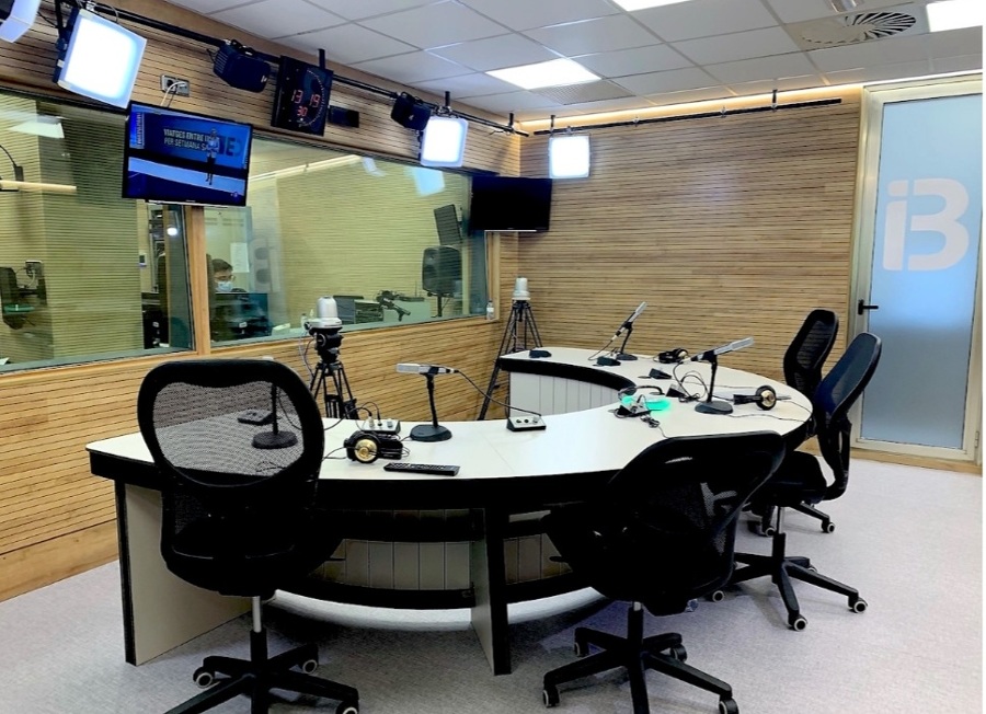 REMODELACIÓN DE IB3 RADIO EN BALEARES