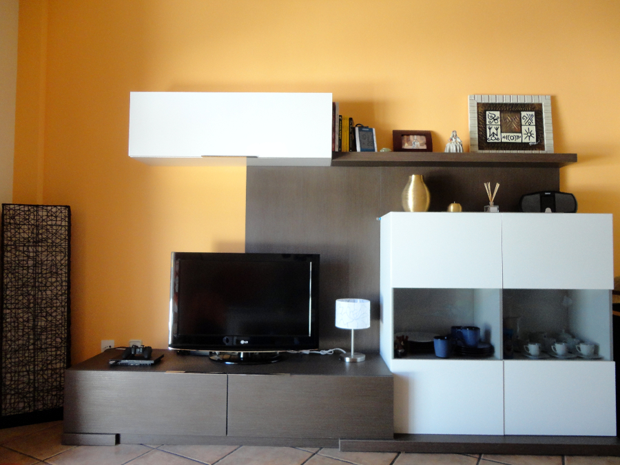 SE HACE MUEBLES DE COMEDOR O SALAS