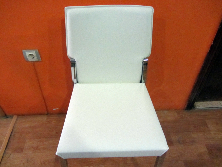 SILLA HIERRO TERMINADA `POLIPIEL