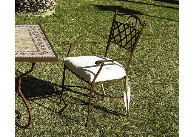 SIllon de forja artesana.