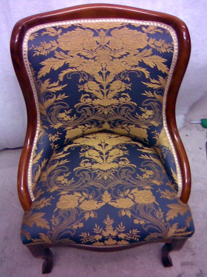 sillón pequeño de dormitorio