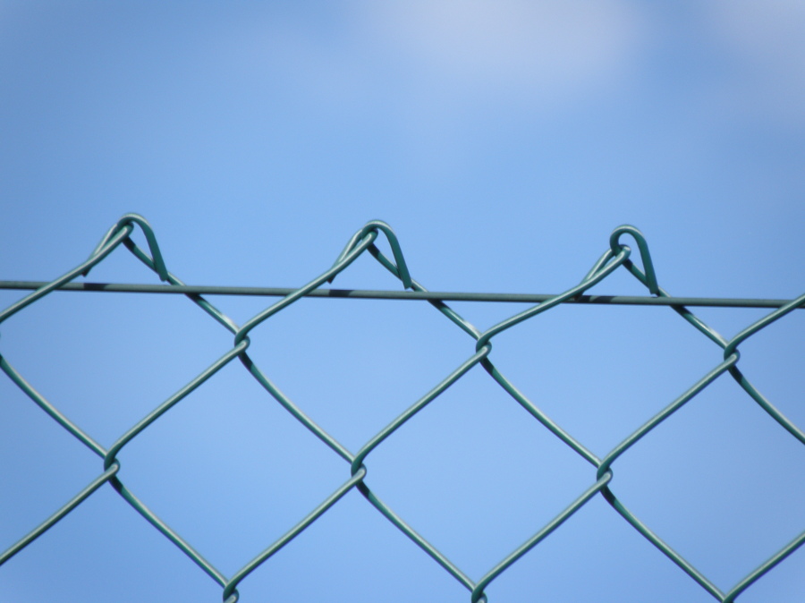 Simple torsión plastificada verde