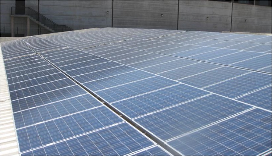 Instalación fotovoltaica conexión a red - Nave en Güimar - Tenerife.