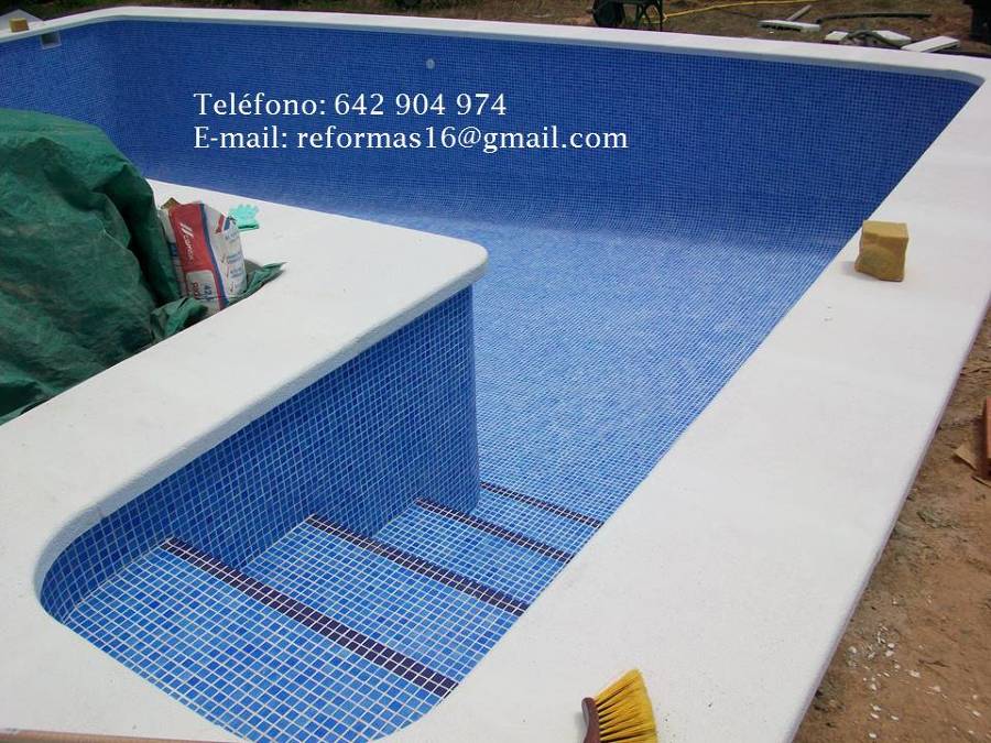 Piscina casa Manolo, en Teruel