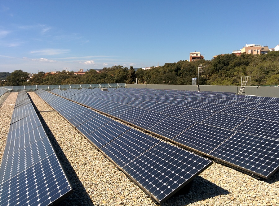 fotovoltaica cubierta plana