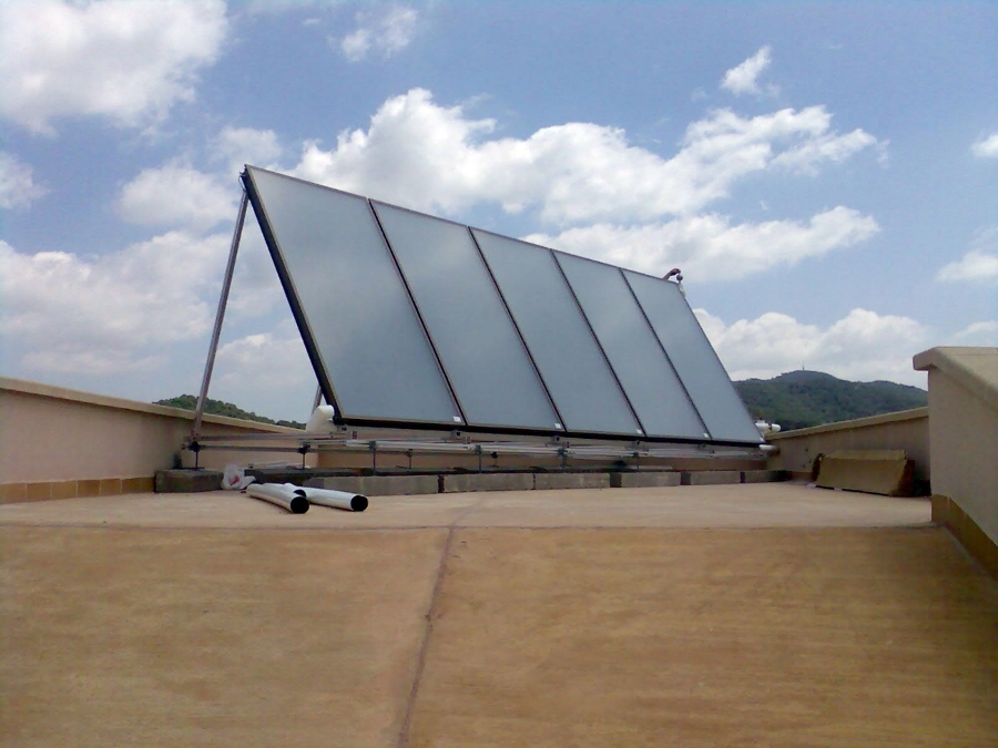 solar térmica para ACS y calefacción por suelo radiante