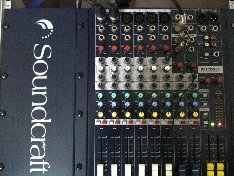 Sonido profesional restaurante Peña Mea