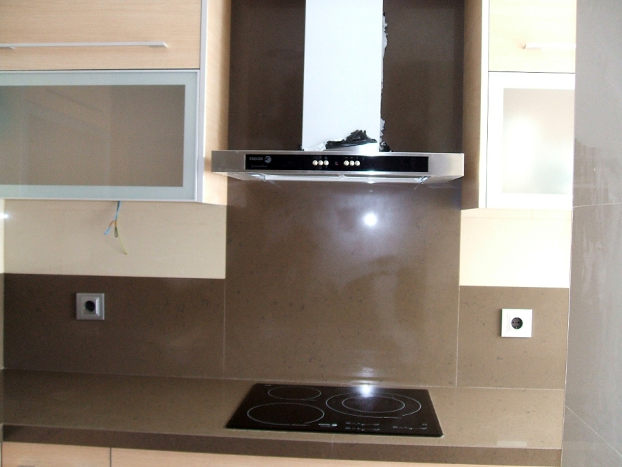 SRA. ANTONIA LÓPEZ ( C/ APRESTADORA)