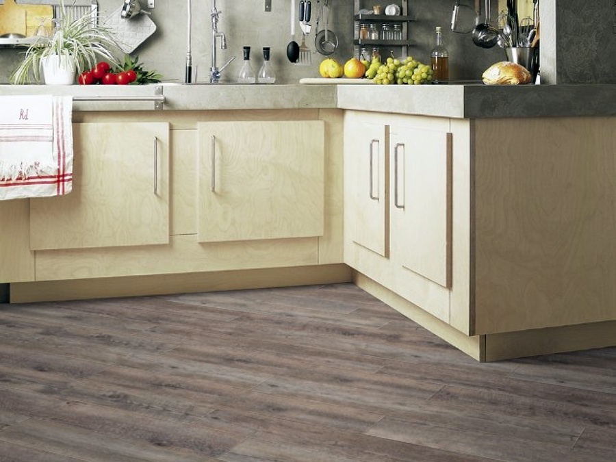 Suelo de PVC en cocina. 