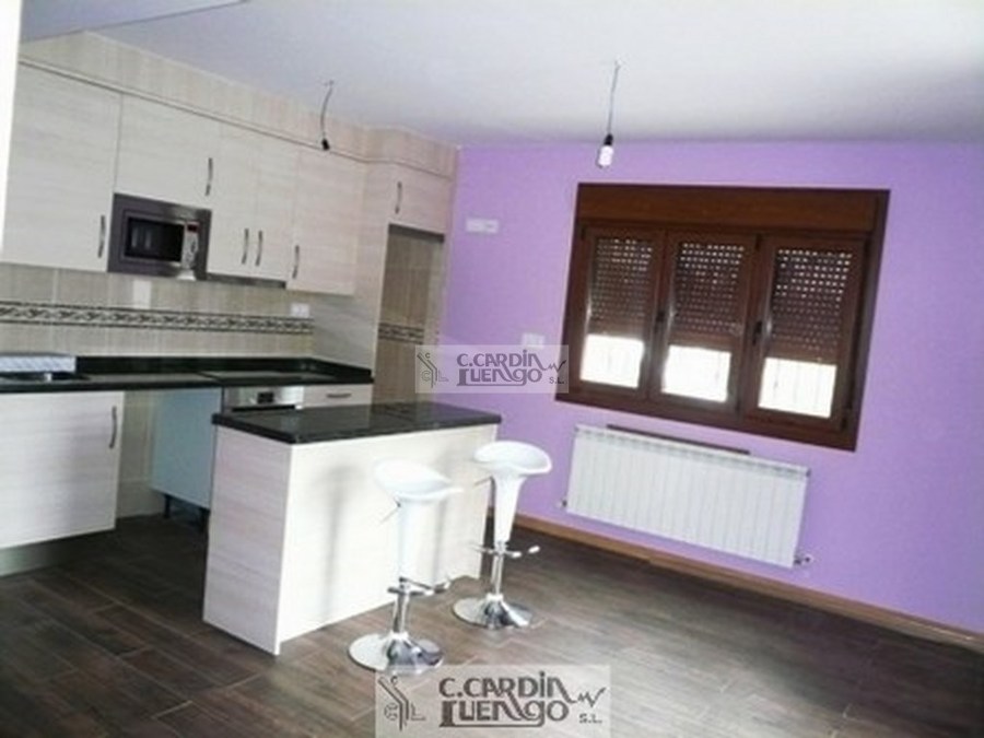 Suministro y colocación cocina en reforma vivienda- Gijón