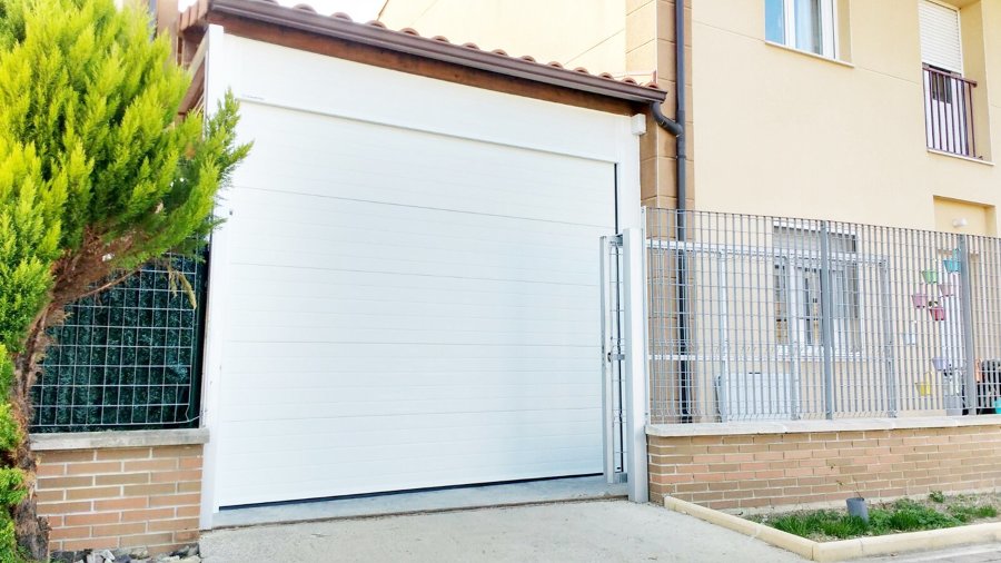 Instalacion puertas garaje