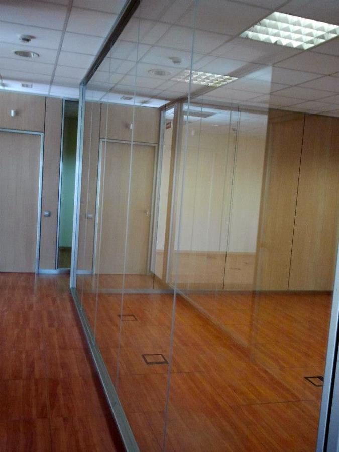 TABIQUES DE VIDRIO PARA DESPACHO OFICINAS 