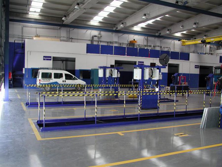 Taller Oficial DAF en Fondarella, Lleida.