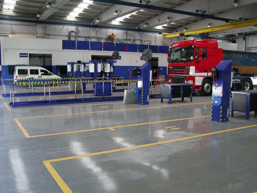 Taller Oficial DAF en Fondarella, Lleida.