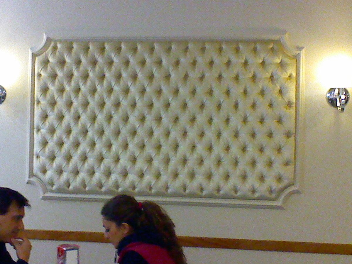 TAMÁFER TAPICERIAS  panel tapizado en capitone 