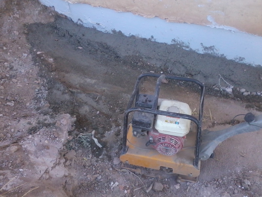 Tapado y compactado zanja