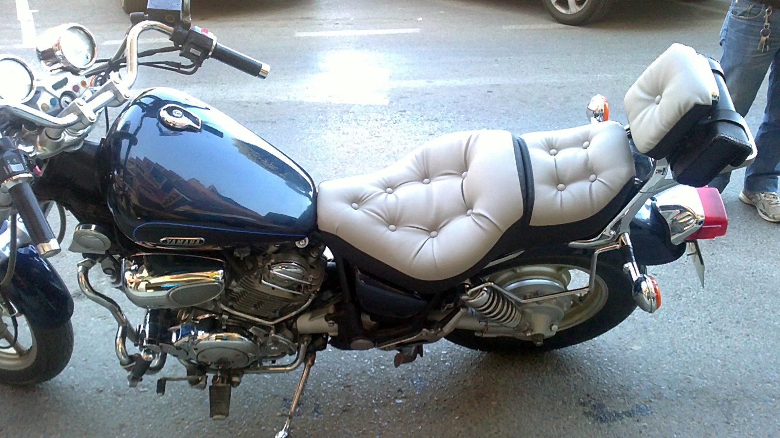 TAPIZADO DE ASIENTOS DE MOTOS DE CUALQUIER MODELO