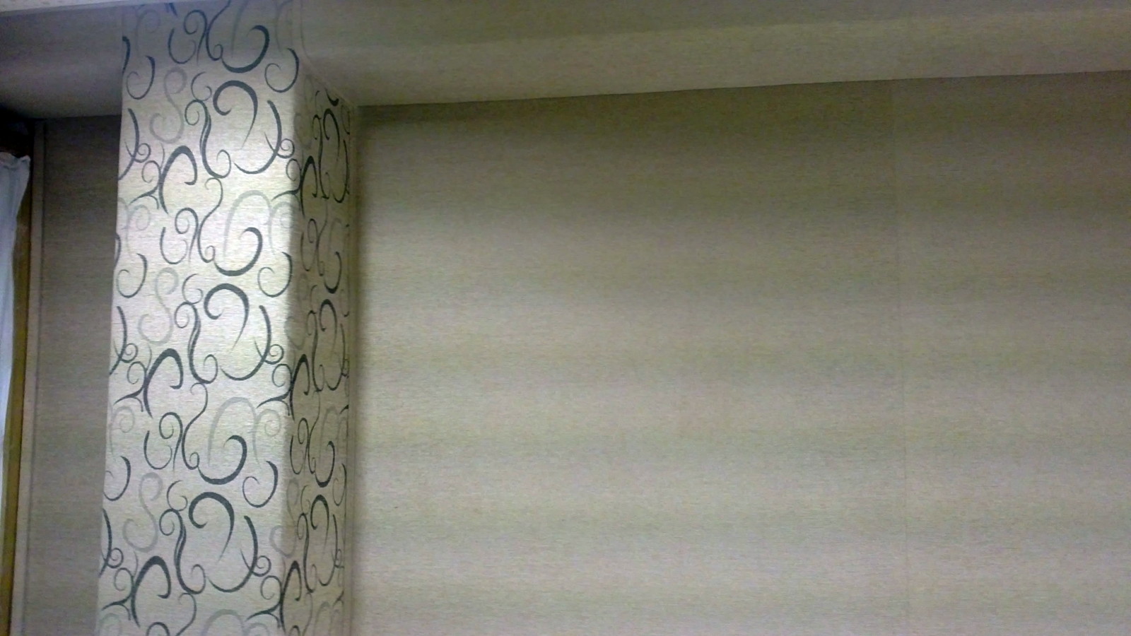 TAPIZADO DE PAREDES Y COLUMNAS