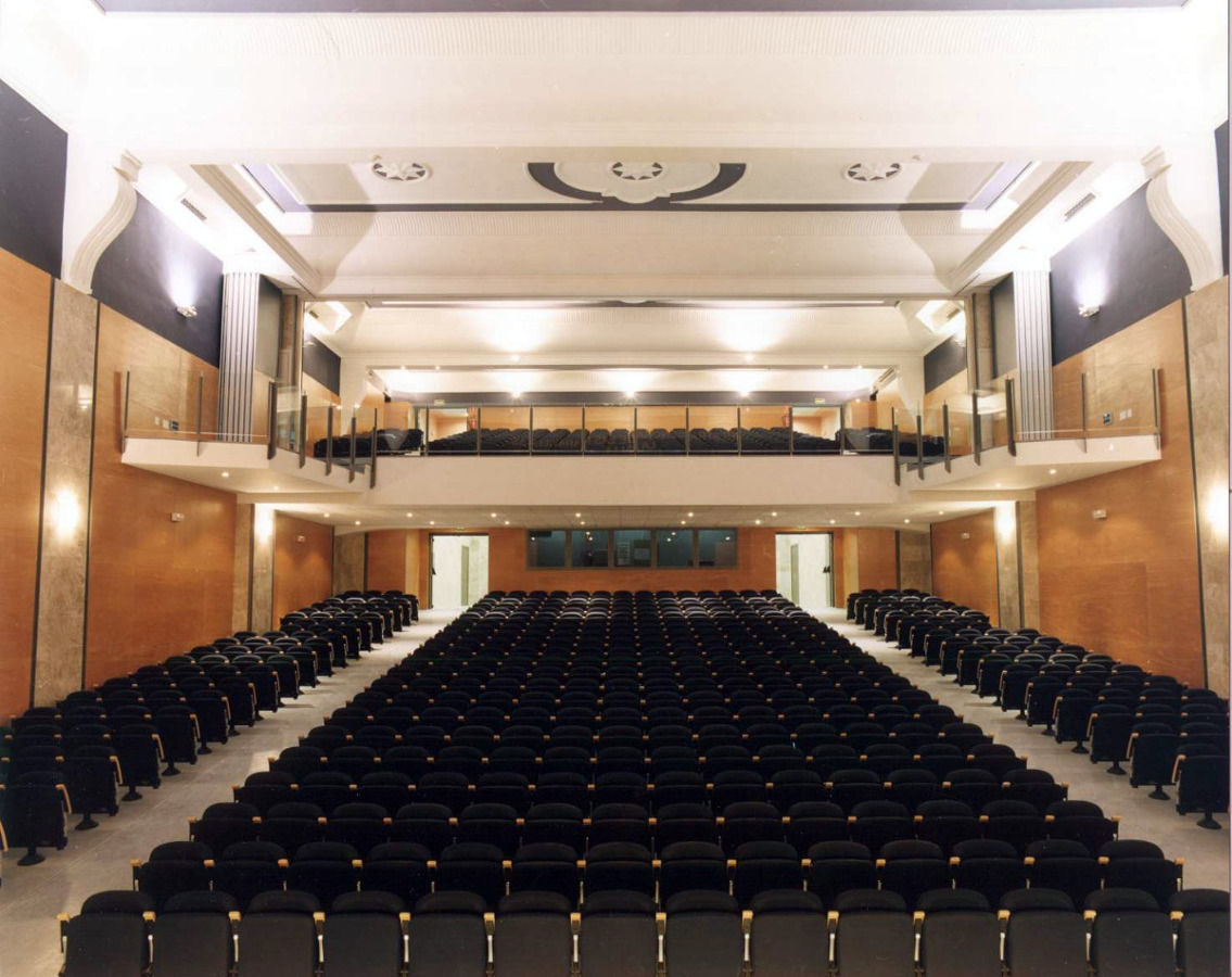 TEATRO COLEGIO MARAVILLAS