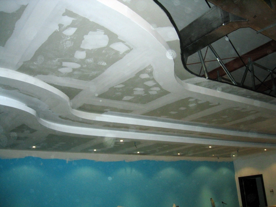 Techo decorativo de yeso laminado
