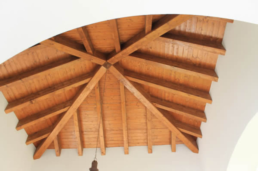 Techo madera entrada Vivienda