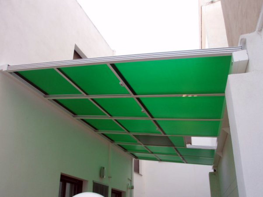 Techo motorizado en vivienda