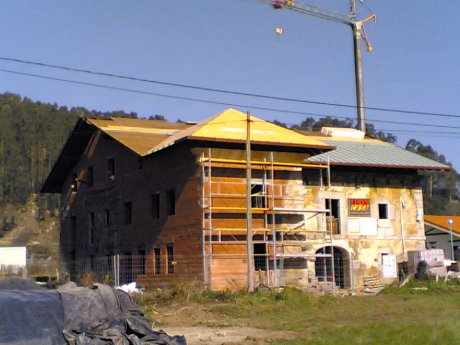 Tejado y restauración casa singular