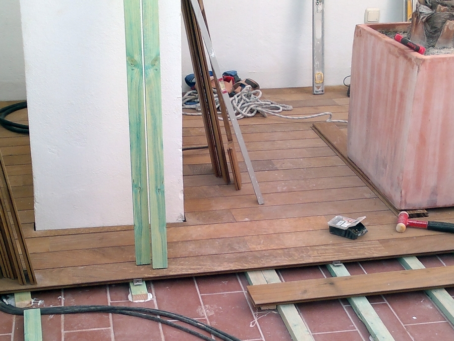 terraza reformado, por innovadecor s.l. 