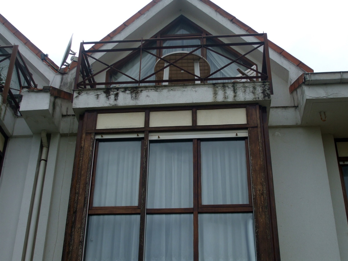 Terraza y fachada original (antes de rehabilitar)