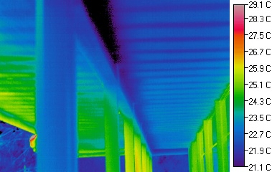Estudio termográfico de voladizo