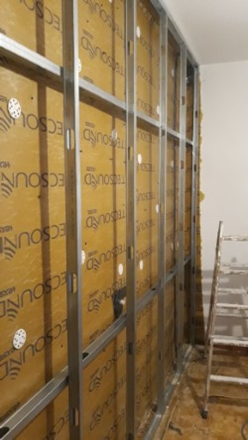 insonorizacion casa rosa