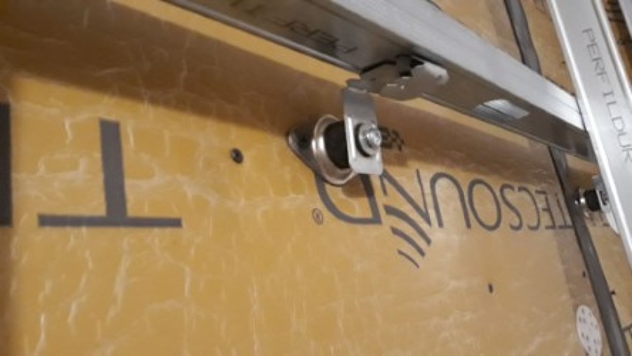 insonorizacion casa rosa