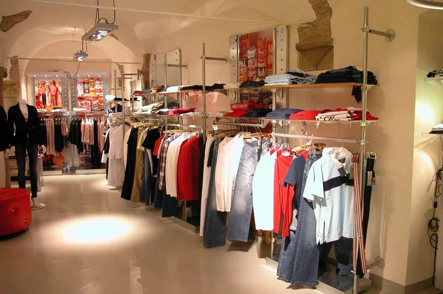 TIENDA DE MODA