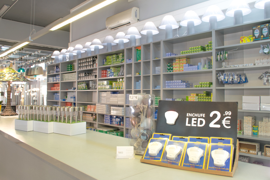 Tienda de lámparas Yanso en Igualada