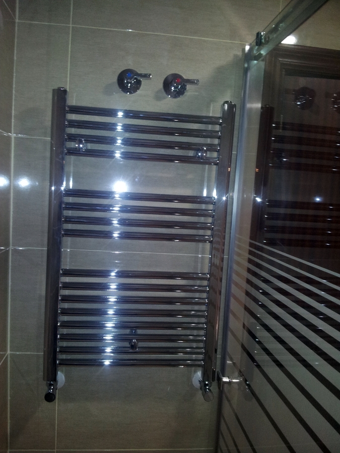 Toallero calefactable