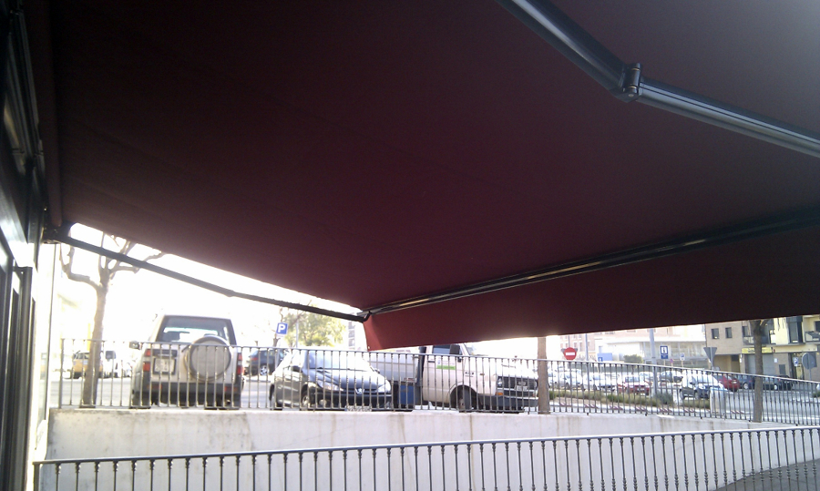 Toldo Brazo Invisible