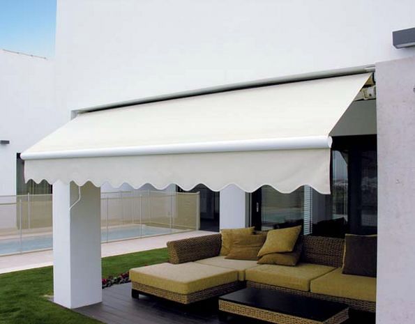 Toldo con brazo invisible