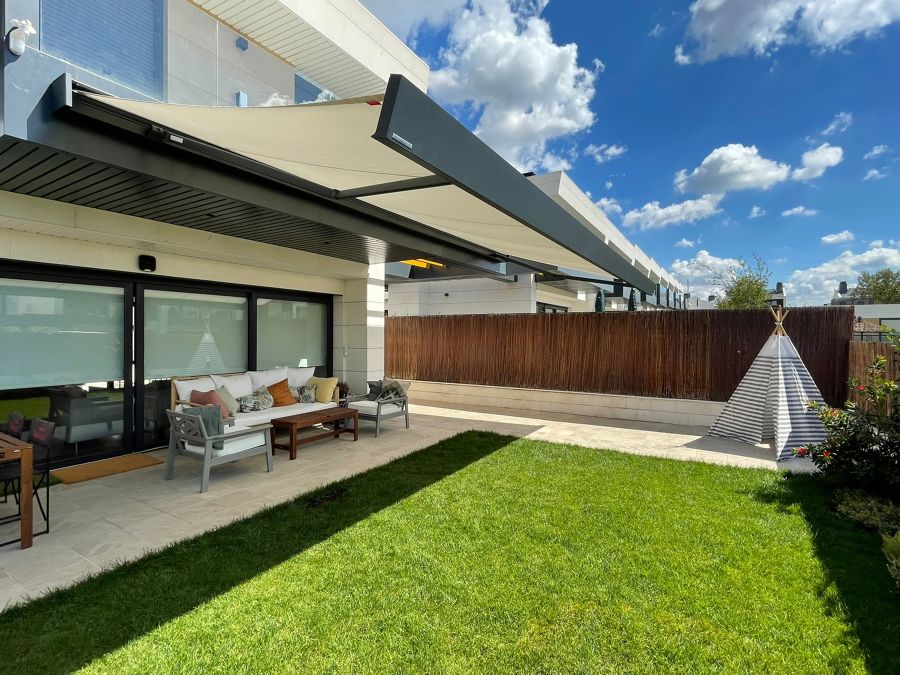 Toldo Extensible Cofre